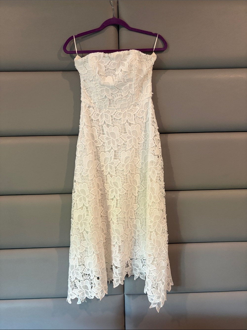BB Dakota White Strapless Floral Lace Midi Dress